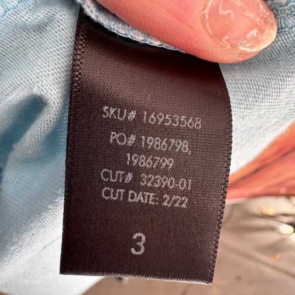 Torrid - Ombre Graphic Tee - White, Blue - 3x - - Picture 5 of 8